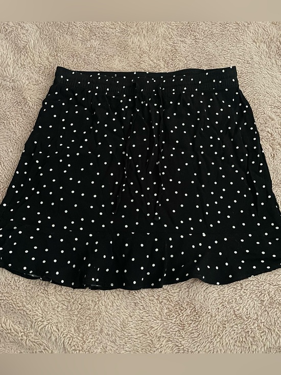 Reitmans Dresses & Skirts - Polka Dot Skirt